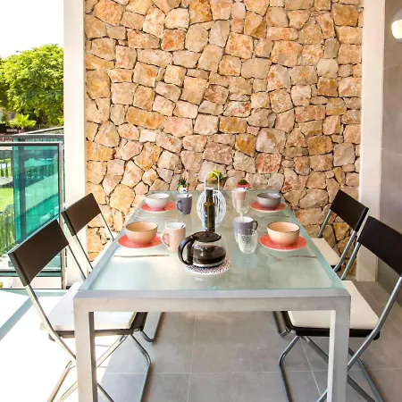 Apartment Golden Ray Sun-2 By Interhome *